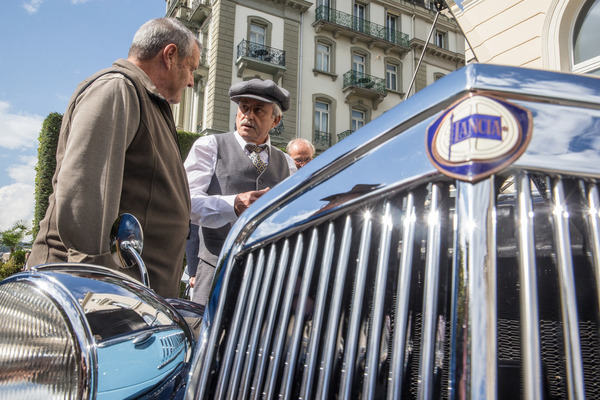 Erklärt wurde stundenlang, x-mal dasselbe, da jedes Auto eine eigene Geschichte verbirgt …