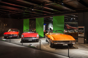 Eröffnung der Monteverdi-Ausstellung und der erneuerten Strassenverkehrshalle im Verkehrshaus Luzern - drei Klassiker von Monterverdi, Palm Beach von 1974, Cabriolet von 1971 und 375 S Prototyp von 1970