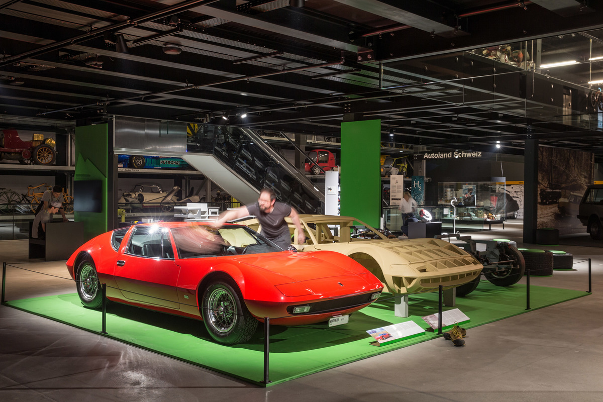 Eröffnung der Monteverdi-Ausstellung und der erneuerten Strassenverkehrshalle im Verkehrshaus Luzern - ... und abgestaubt