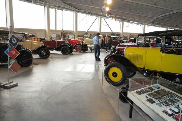 Eröffnungsfeier der Citroën-Ausstellung im Pantheon Basel – Citroën Sonderausstellung