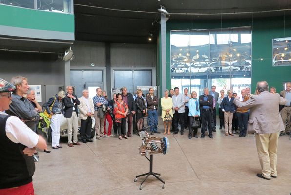 Bild Eröffnungsfeier der Citroën-Ausstellung im Pantheon Basel – Stephan Musfelds Rede