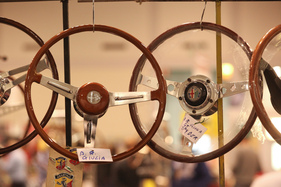 Bild Ersatzteile - Lenkräder für Alfa Romeo Giulia und Spder - Auto e Moto d'Epoca Padova 2015