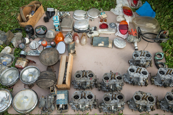 Ersatzteile für Käfer und Co - Treffen der luftgekühlten Volkswagen in Château-d'Oex 2017