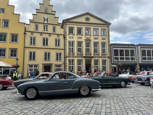 Bild Es gab Coupés und Cabrios zu sehen – 70 Jahre VW Karmann-Ghia