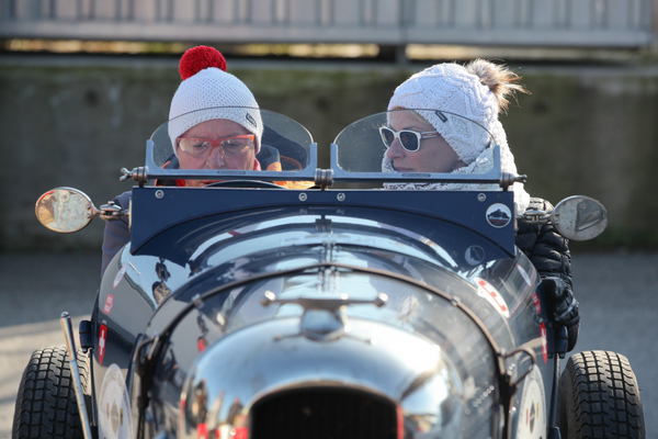 Es gibt kein schlechtes Wetter, wenn die Kleidung die richtige ist - Oldtimermesse St. Gallen am 30. Oktober 2016