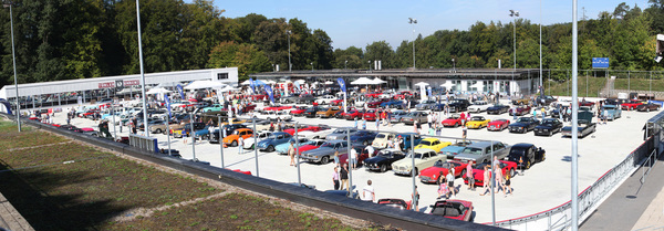 Es hat noch etwas Platz - das Dolder Eisfeld um ca. 11 Uhr - Dolder Classics September 2018