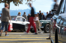 Es ist gar nicht immer einfach, zu einem guten Bild zu kommen ... - Swiss Classic British Car Meeting Morges 2017 Es ist gar nicht immer einfach, zu einem guten Bild zu kommen ... - Swiss Classic British Car Meeting Morges 2017