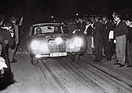 Eugen Böhringer und Klaus Kaiser im Mercedes Benz 300SE - Grosser Strassenpreis für Tourenwagen von Argentinien (1964)