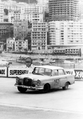 Eugen Böhringer und Peter Lang im Mercedes Benz 220SE - 31. Rallye Monte Carlo (1962)