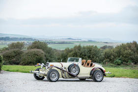 Excalibur Series II Roadster (1973) - als Lot 161 angeboten an der Bonhams Olympia Versteigerung am 3. Dezember 2018