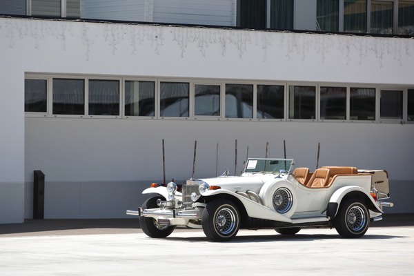 Excalibur Series III Phaeton SS (1977) - als Lot 05 an der Versteigerung der Oldtimer Galerie auf dem Dolder am 16. Juni 2018