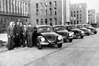 Exportgeschäft - Das Exportgeschäft begann im Oktober 1947 mit fünf Volkswagen Limousinen, die in die Niederlande gingen. Im Jahr 1948 schnellte der Auslandsabsatz auf knapp 4.500 Fahrzeuge hoch.