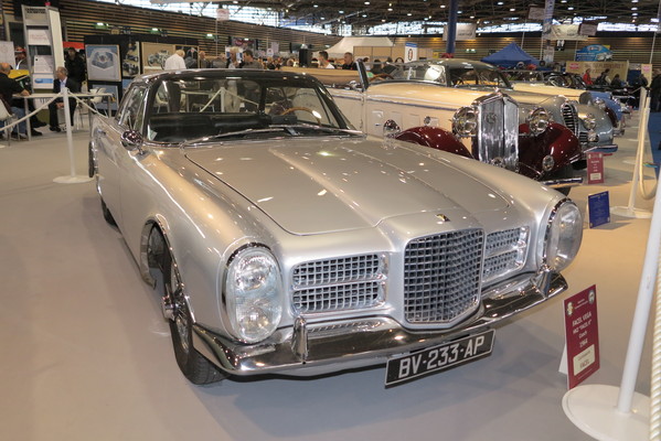 Bild Facel HK2 - auch Tony Curtis hatte einen solchen Facel - an der Messe Epoqu’Auto in Lyon im November 2013