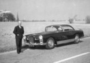 Facel-Vega  (1956) - Mit dem Firmen-Patron J. C. Daninos