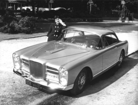 Facel-Vega  (1957) - woran die Dame wohl denkt