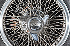 Facel-Vega FV 3 (1957) - Räder von Borrani - Mutter mit Facel-Schriftzug
