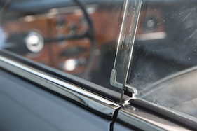 Facel-Vega FV 3 (1957) - die rahmenlosen Seitenscheiben überlappen sich
