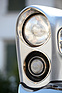 Facel-Vega FV 3 (1957) - erinnern fast ein wenig an die Maschinengewehröffnungen in Bonds Aston