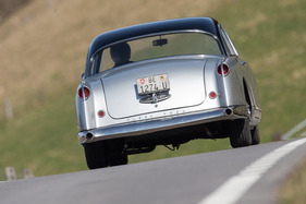 Facel-Vega FV 3 (1957) - luxuriöser konnte man in den Fünfzigerjahren kaum vergleichbar schnell fahren