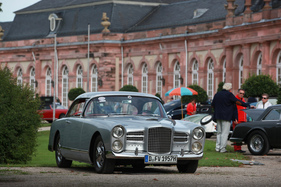 Facel Vega FV3 (1957) - mit Chrysler-V8-Motor und 200 PS - Classic-Gala Schwetzingen 2020