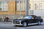 Facel Vega FV3 (1959) - zusammen mit Laverda Motorrad - stimmiges Bild - V8-/I6-Hybridtreffen in der Motorworld Kemptthal 2021
