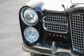 Facel Vega HK 500 (1959) - die übereinanderliegenden Frontleuchten waren typisch für die frühen Coupés