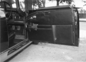 Facel-Vega HK 500 (1960) - Türverkleidung und Einstieg, Fach offen