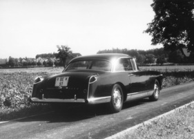 Facel-Vega HK 500 (1960) - stark gebogene Fensterflächen