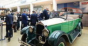 Bild: Fachgespräche unter Insidern - Kongress "Classic.Car.Marketing"
