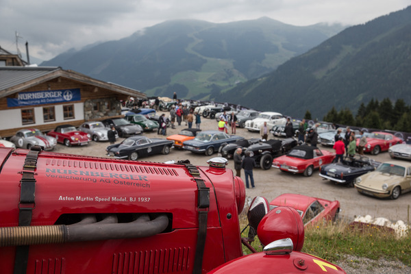 Fahrerlager auf der Alm - Saalbach Classic 2015