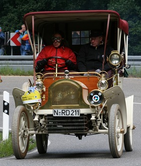 Fahrzeuge der Bosch Boxberg Klassik Rallye am Solitude Revival 2011