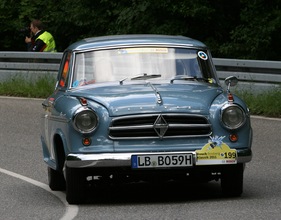 Fahrzeuge der Bosch Boxberg Klassik Rallye am Solitude Revival 2011