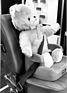 Fahrzeugzubehör - Kindersitze im Kommen - Genfer Autosalon 1980