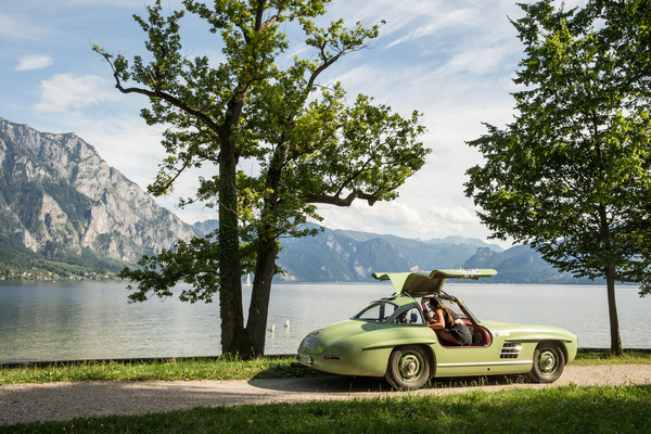 Familiengeschichten am Rande: Frau filmt Mann, …