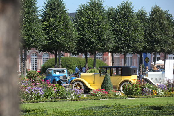 Farbenspiel im Park - Classic-Gala Schwetzingen 2021