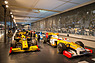 Fast wie eine Formel-1-Startaufstellung - Nationalmuseum "Cité de l'Automobile" - Collection Schlumpf (© Daniel Reinhard, 2015) Fast wie eine Formel-1-Startaufstellung - Nationalmuseum "Cité de l'Automobile" - Collection Schlumpf (© Daniel Reinhard, 2015)