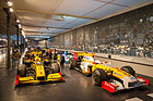 Bild: Fast wie eine Formel-1-Startaufstellung - Nationalmuseum "Cité de l'Automobile" - Collection Schlumpf