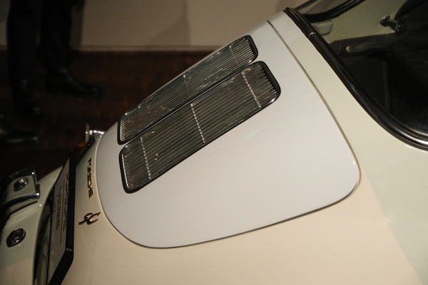 Image: Sensitive painting of the Porsche 356 SC from 1964