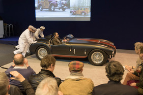 Wenn sich der millionenschwere Hammer bei Artcurial in Paris hebt