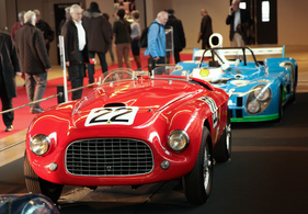 Ferrari 166 MM Touring (1949) - vor einem Matra in der Sonderschau "110 Jahre ACO" - Rétromobile Paris 2016