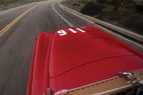 Ferrari 166 MM Touring (1950) - Blick über den Bug