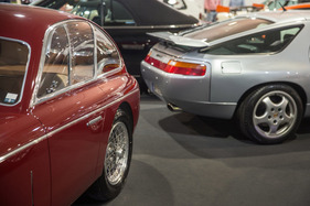 Ferrari 166 Panoramica Zagato (1950) - im Gegensatz zu einem Porche 928 GTS - Auto e Moto d'Epoca 2022