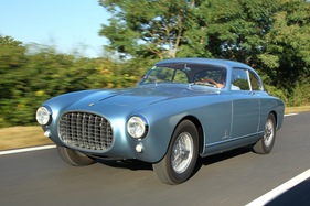 Ferrari 212/250 Pininfarina (1954) - angeboten an der Bonhams-Versteigerung "The Zoute Sale" am 11. Oktober 2013