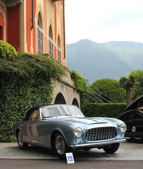 Ferrari 212 Inter Cabriolet Pinin Farina (1952) - am Concorso d'Eleganza Villa d'Este 2012 - Kategorie 'E - Stars of the Rock'n'Roll Era'