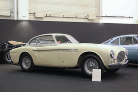 Ferrari 212 Inter Vignale (1952) - als Coupé karossiert, bei Lukas Hüni auf dem Stand (Techno Classica 2017)