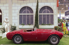 Ferrari 225 S Vignale (1952) - 21 Exemplare dieses Typs wurden gebaut, 19 davon waren mit Vignale-Aufbauten versehen, davon 12 Spider und 7 Coupés (Techno Classica 2017)