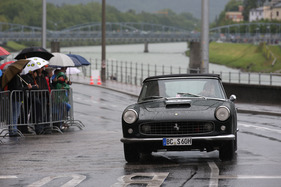 Ferrari 250 Cabrio Serie II (1960) - am Start in der Sportwagenklasse  - Gaisbergrennen 2013 - Stadt-Grand-Prix in Salzburg am Donnerstag