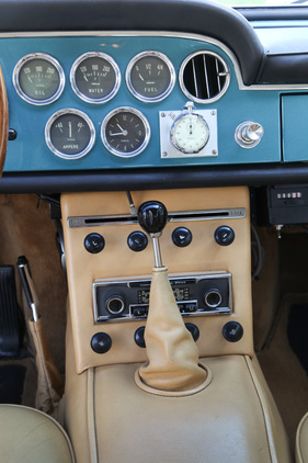 Ferrari 250 GT 2+2 (1962) - keine Schaltkulisse für die Viergangschaltung