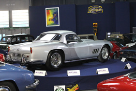 Ferrari 250 GT California Spyder (1959) - Artcurial Versteigerung an der Rétromobile 2012 in Paris (Lot 378) - eingschätzt für 2,8-3,2 Millionen Euro wurde er schiesslich für 4 Millionen zugeschlagen - Rekord
