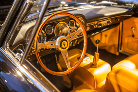 Ferrari 250 GT Coupé Pininfarina (1960) - versteigert als Lot 137 an der RM/Sotheby's Auktion in Paris am 3. Februar 2016
